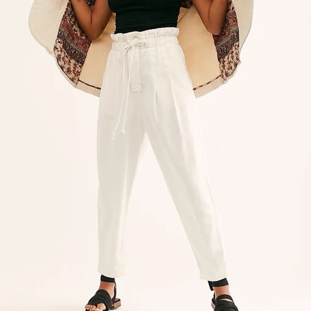New FREE PEOPLE Margate High Waist Pleated Paperbag Pants Zinc White Sz XS